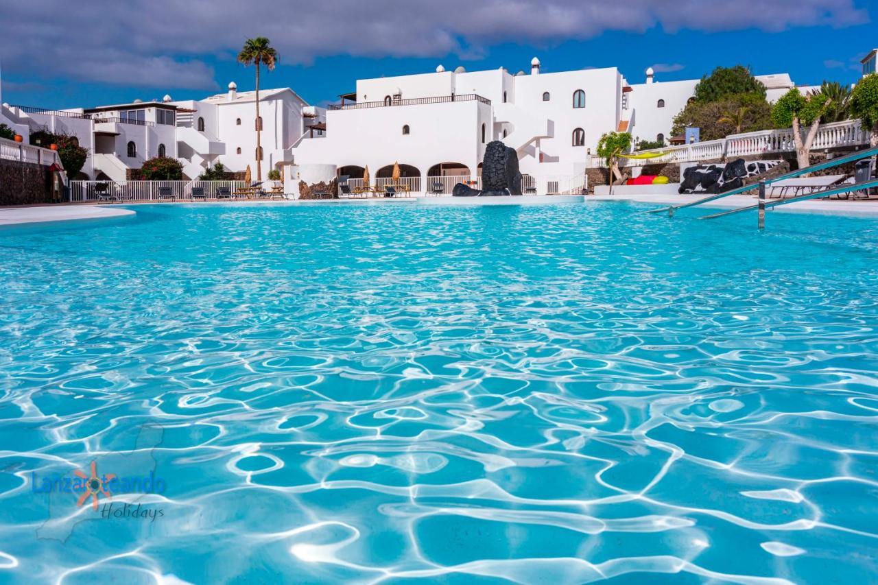 Vivienda Vacacional Ocean Pearl Costa Teguise Exteriér fotografie